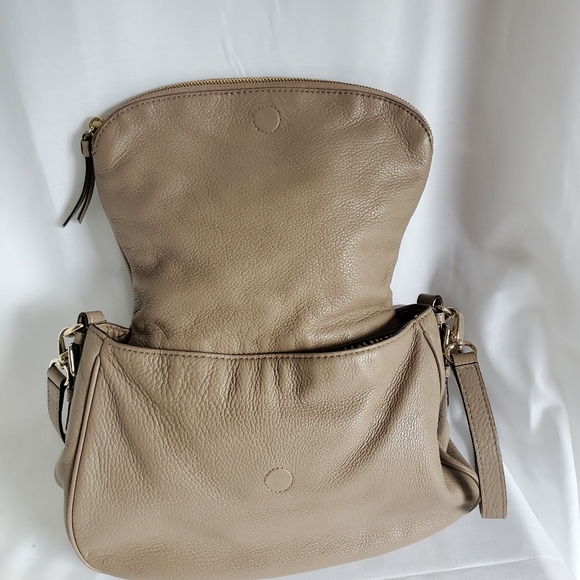 Katie Spade pocket book - Picture 5 of 8